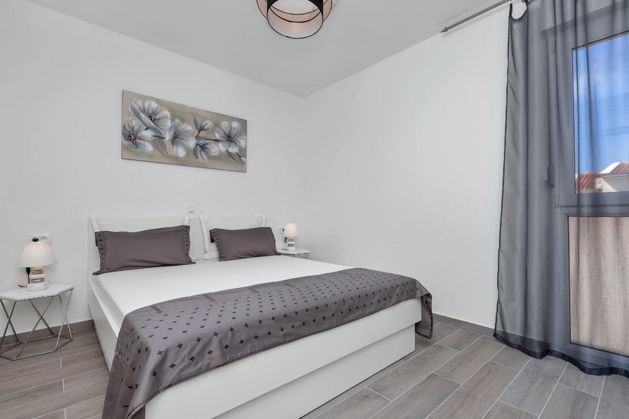 Apartment Kate Podgora Buitenkant foto