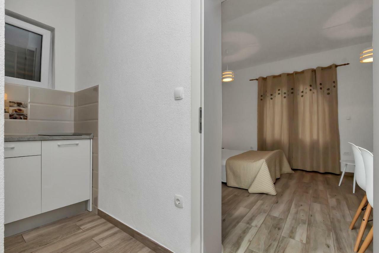 Apartment Kate Podgora Buitenkant foto